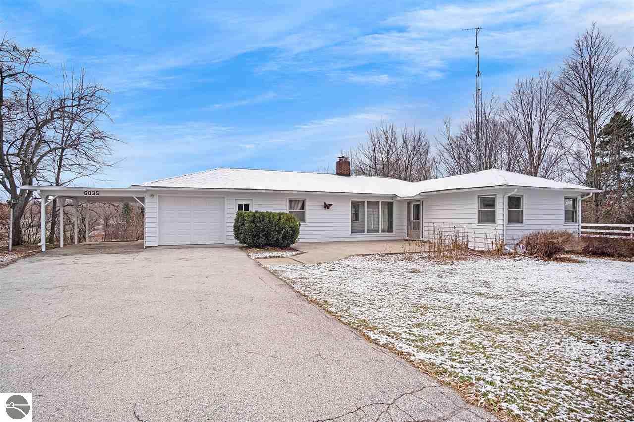 6035 Smeltzer Road - Photo 1