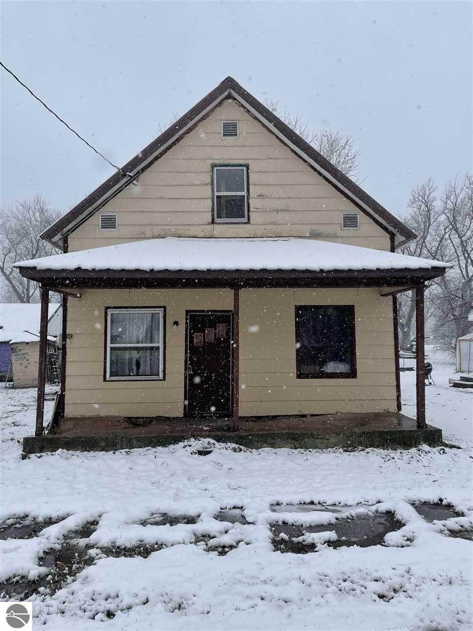 202 Birch Street - Photo 1