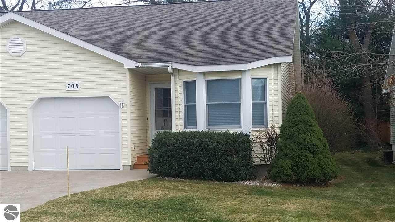 709 Eastgate Place - Photo 1
