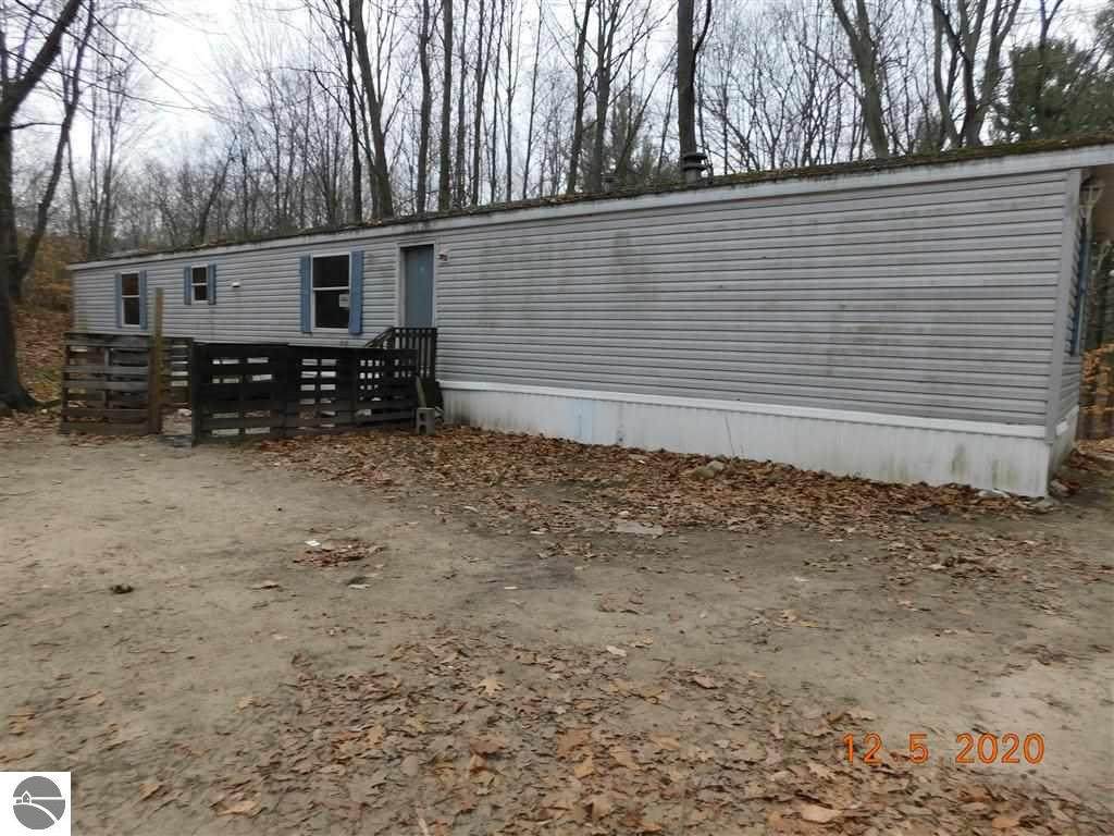 188 Forest - Photo 1