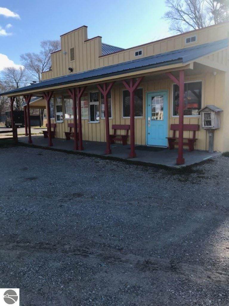 8145 Rapid City Road Nw - Photo 1