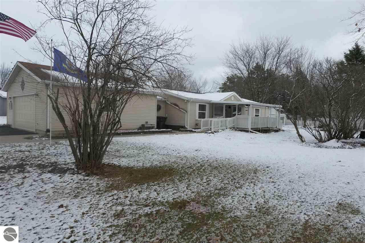 406 3rd Street - Photo 1