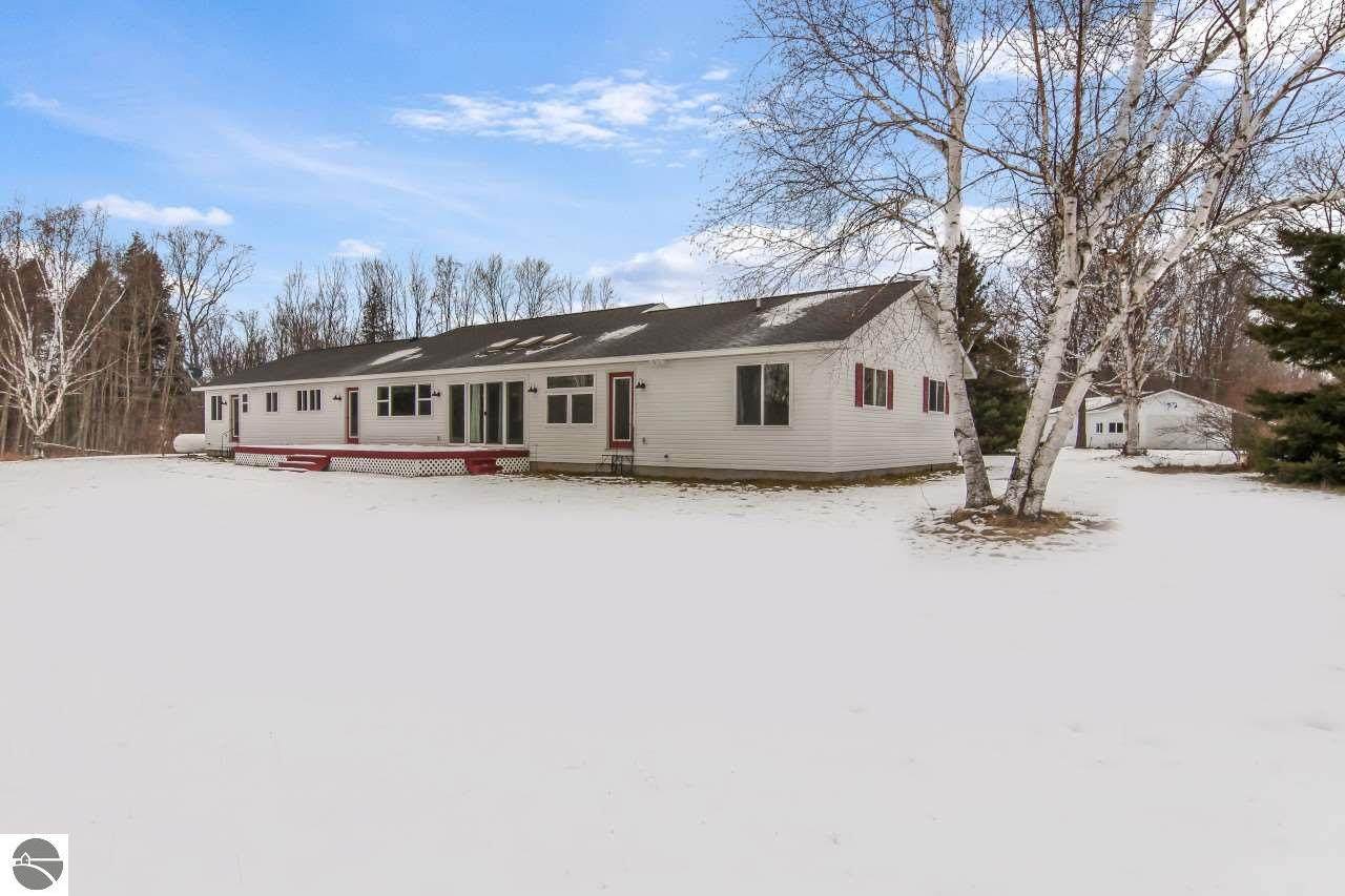 5763 Frankfort Highway - Photo 1