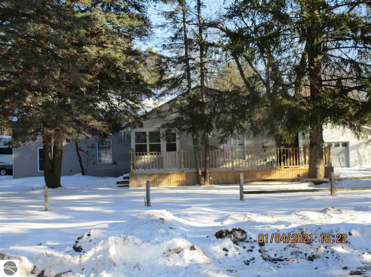 500 Cedar Street - Photo 1