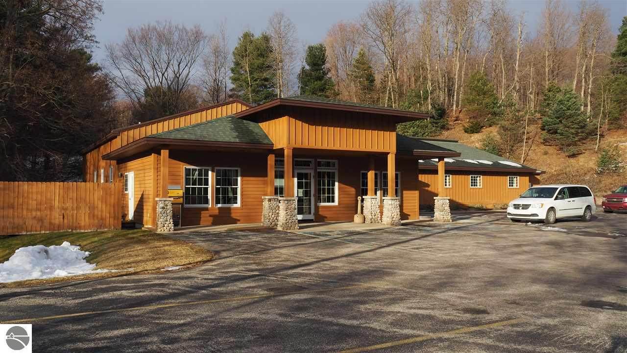 734 Beulah Highway - Photo 1