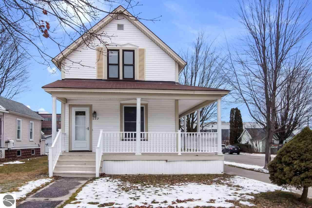 602 Second Street - Photo 1