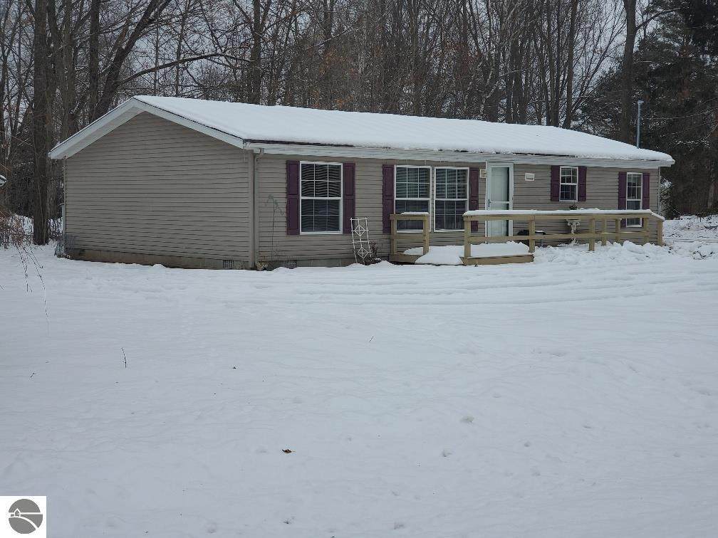 5019 Sunset - Photo 1