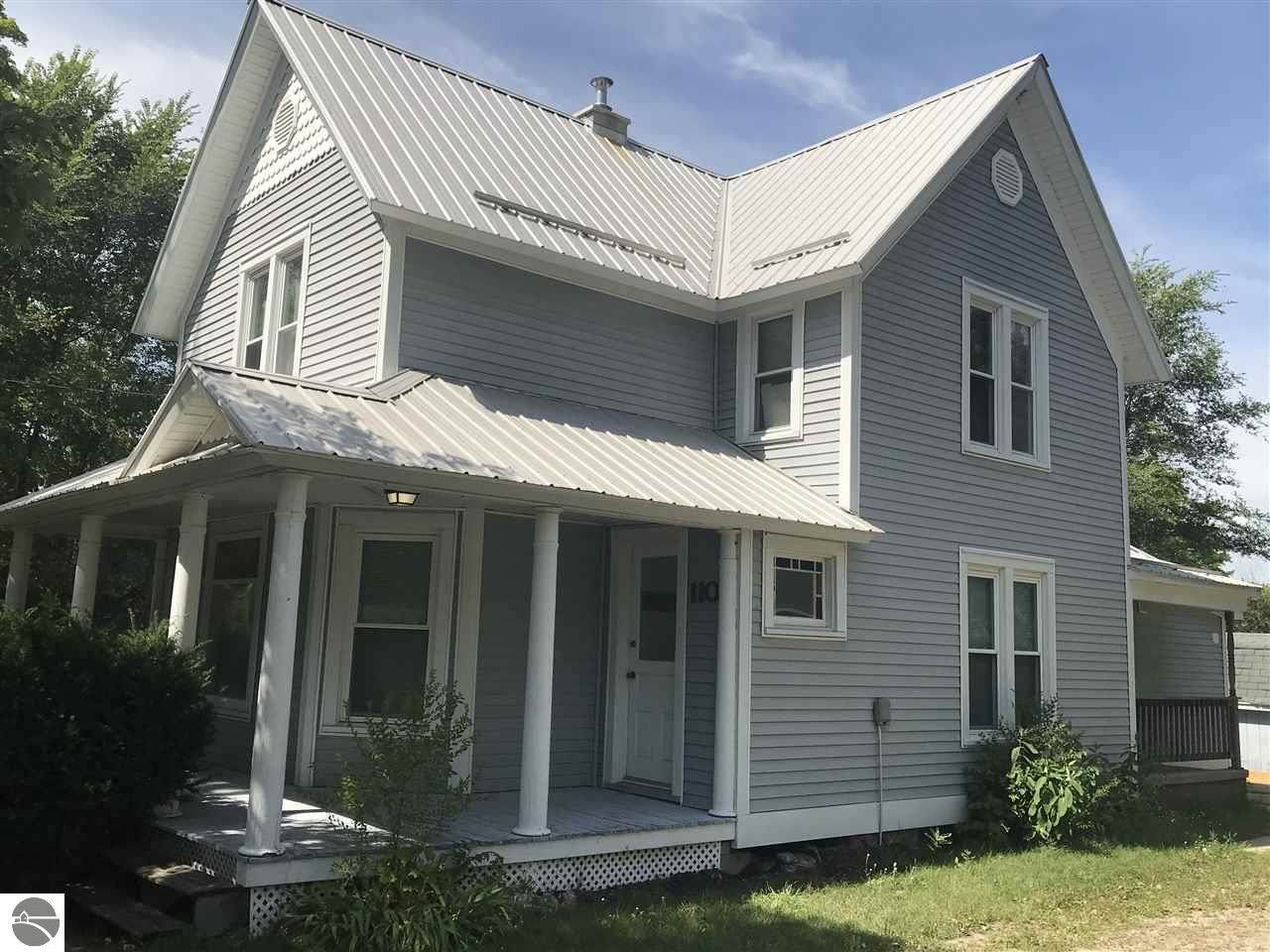 110 Dennis Street - Photo 1