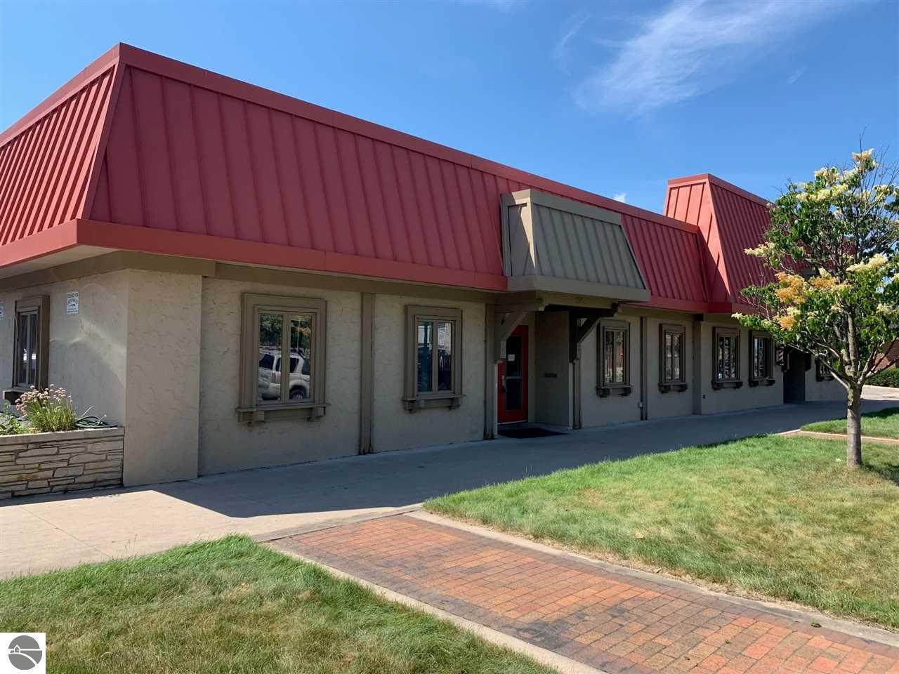 120 Boardman Avenue - Photo 1