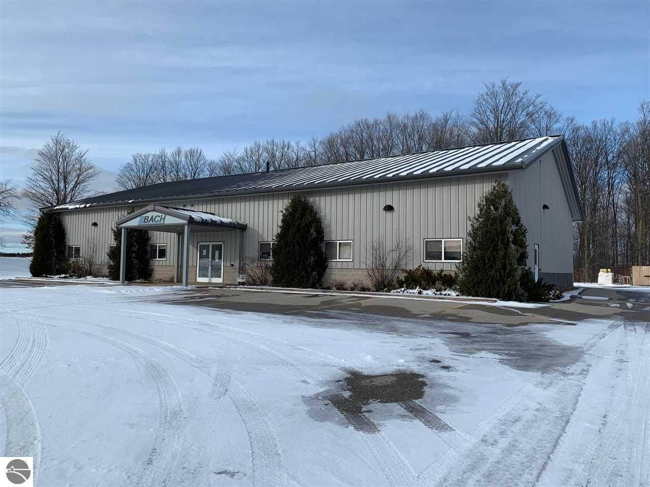 2777 Lynx Lane - Photo 1