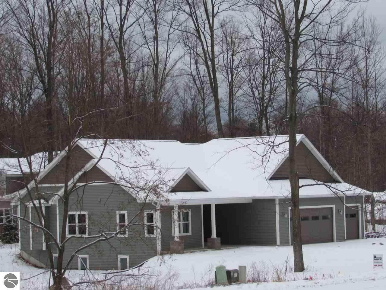 1466 Saffron Circle - Photo 1