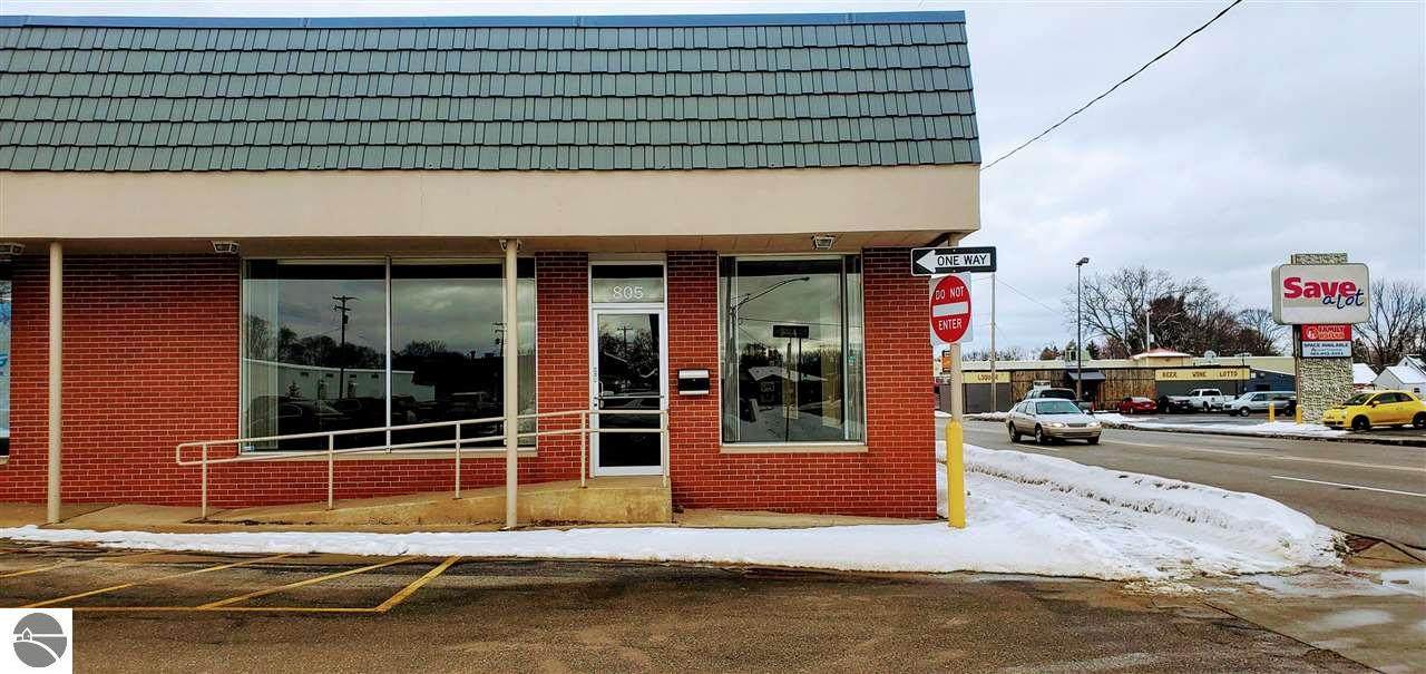 805 Mitchell Street - Photo 1