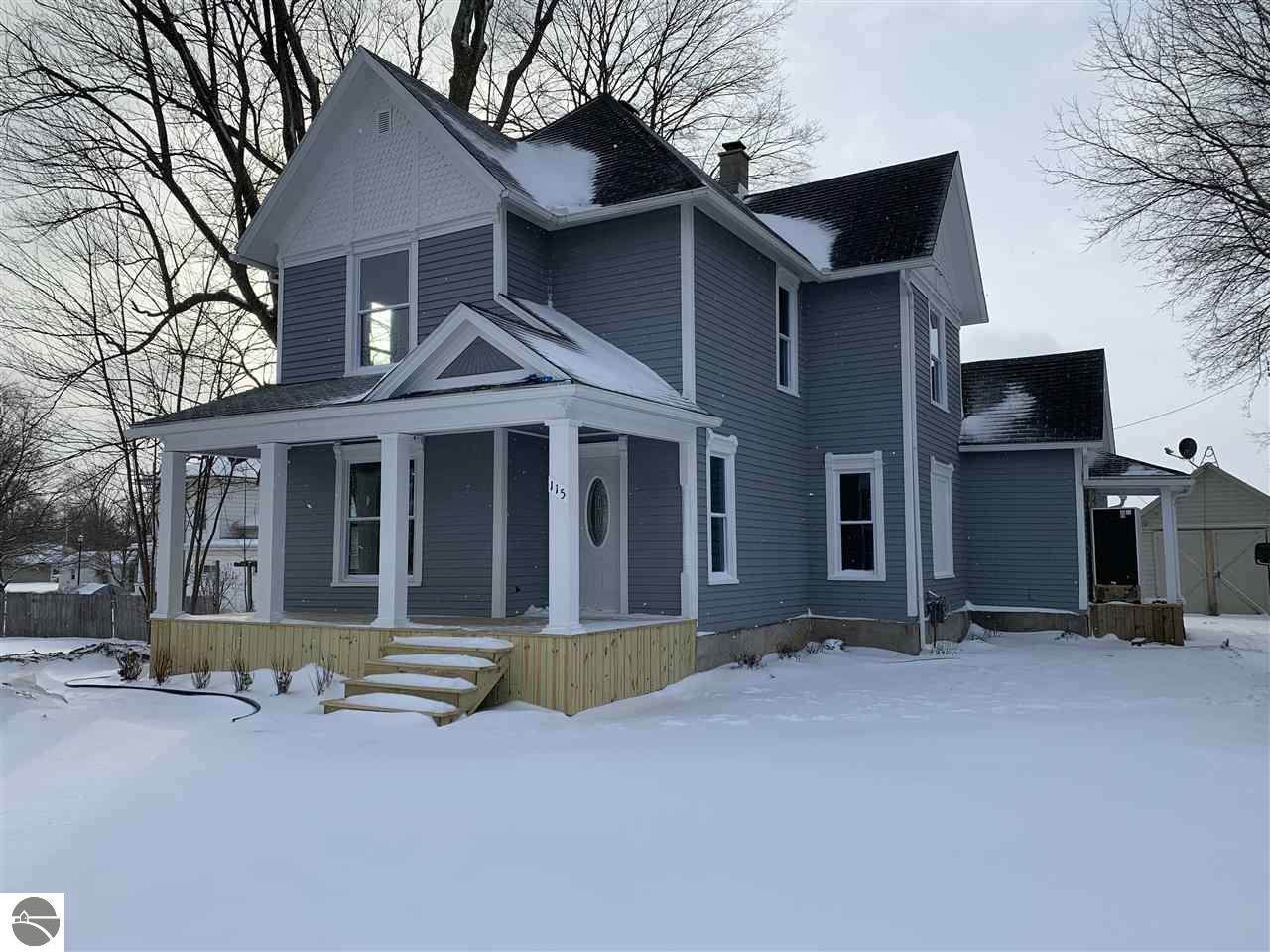 115 2nd Street - Photo 1