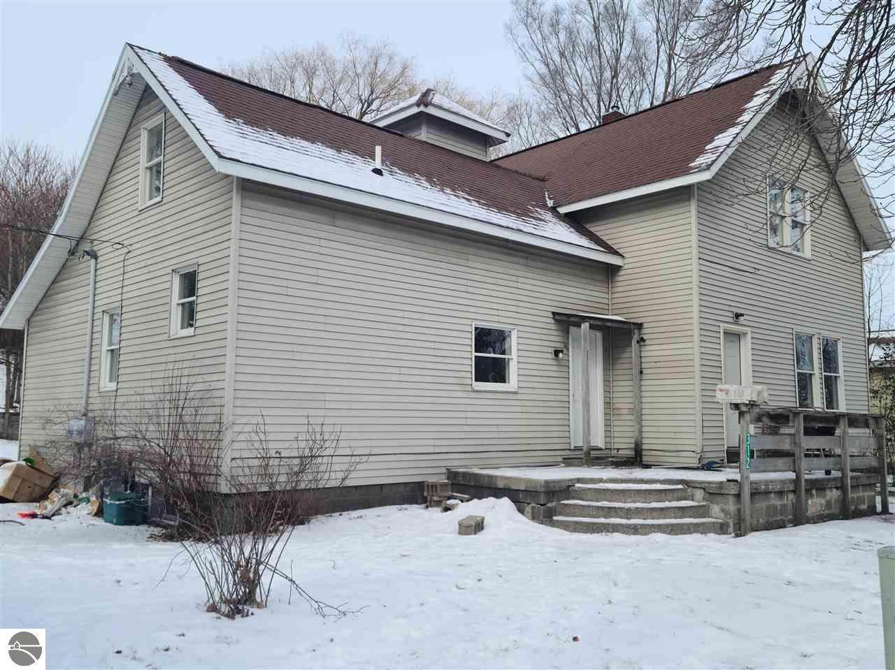 1312 Manistee Street - Photo 1