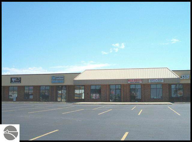 853-855 Us-31 S - Photo 1