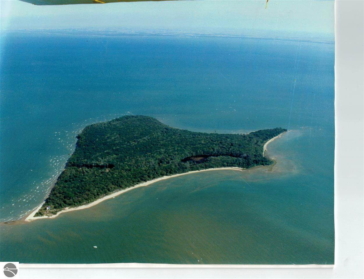 00 Charity Island - Photo 1