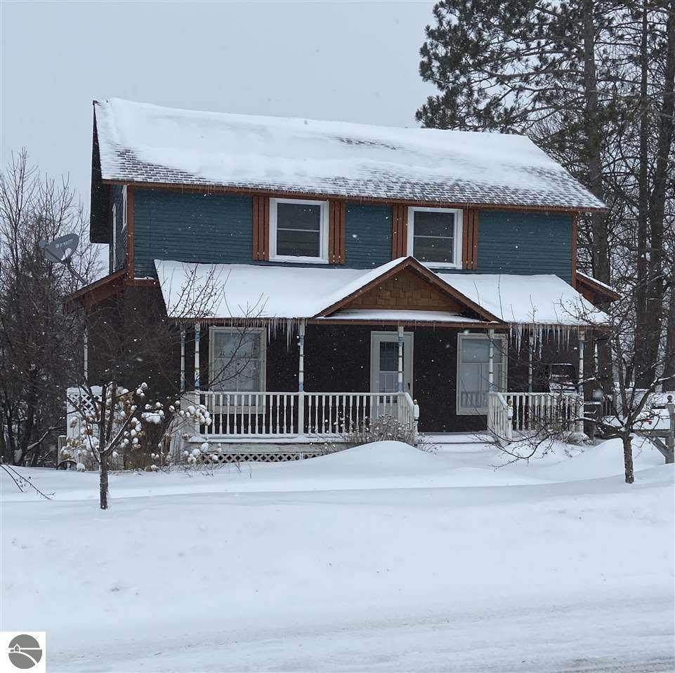 515 River - Photo 1