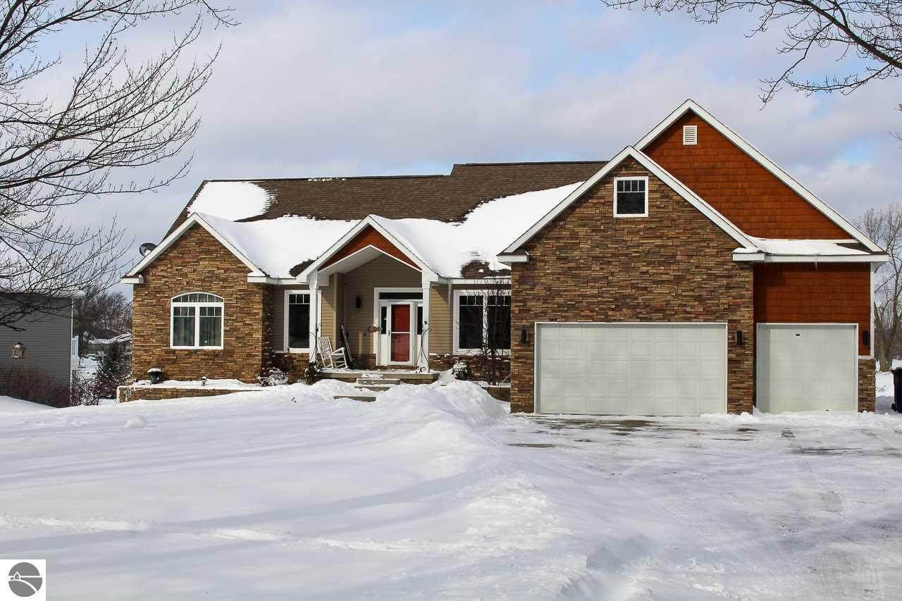 1026 Clubhouse Drive - Photo 1