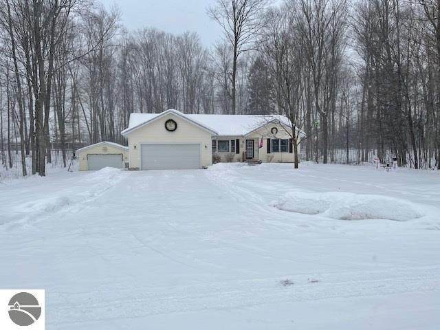 219 Maplebrooke Lane - Photo 1
