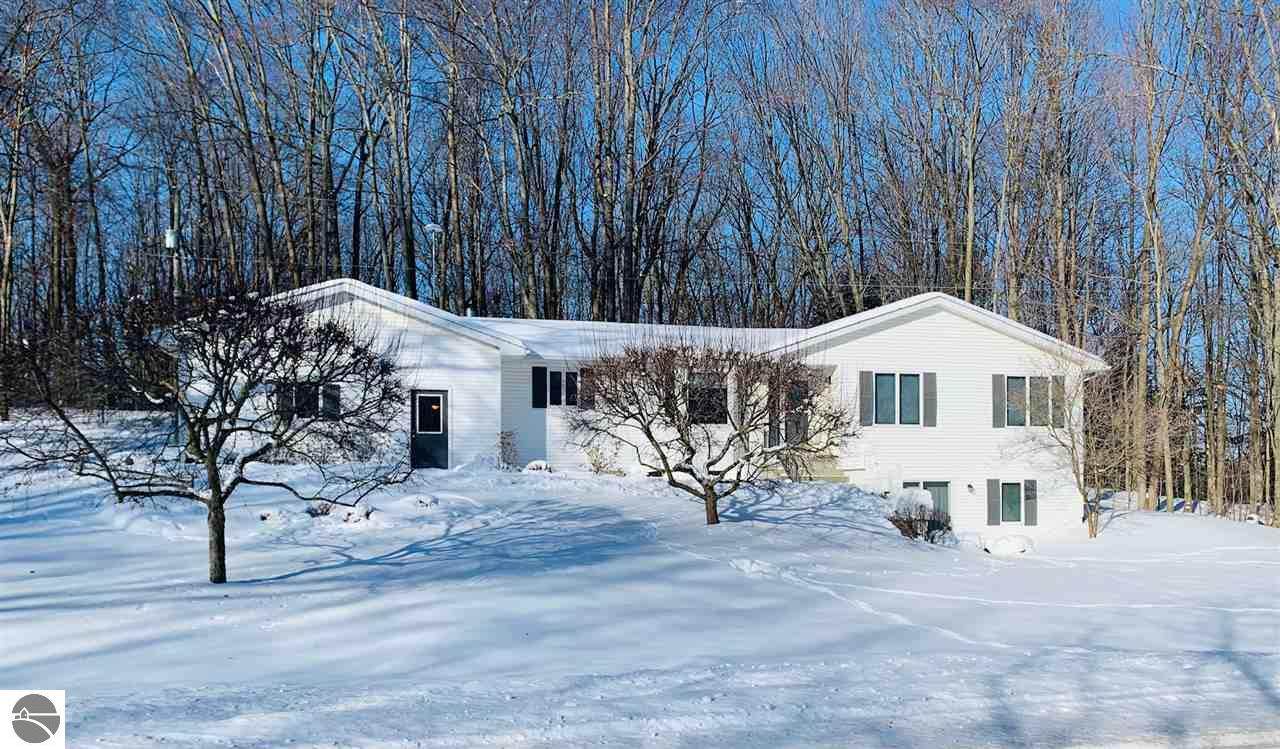 1655 Lapearl Road - Photo 1