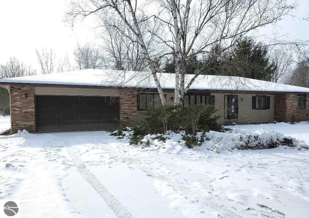 441 Cedar Drive - Photo 1