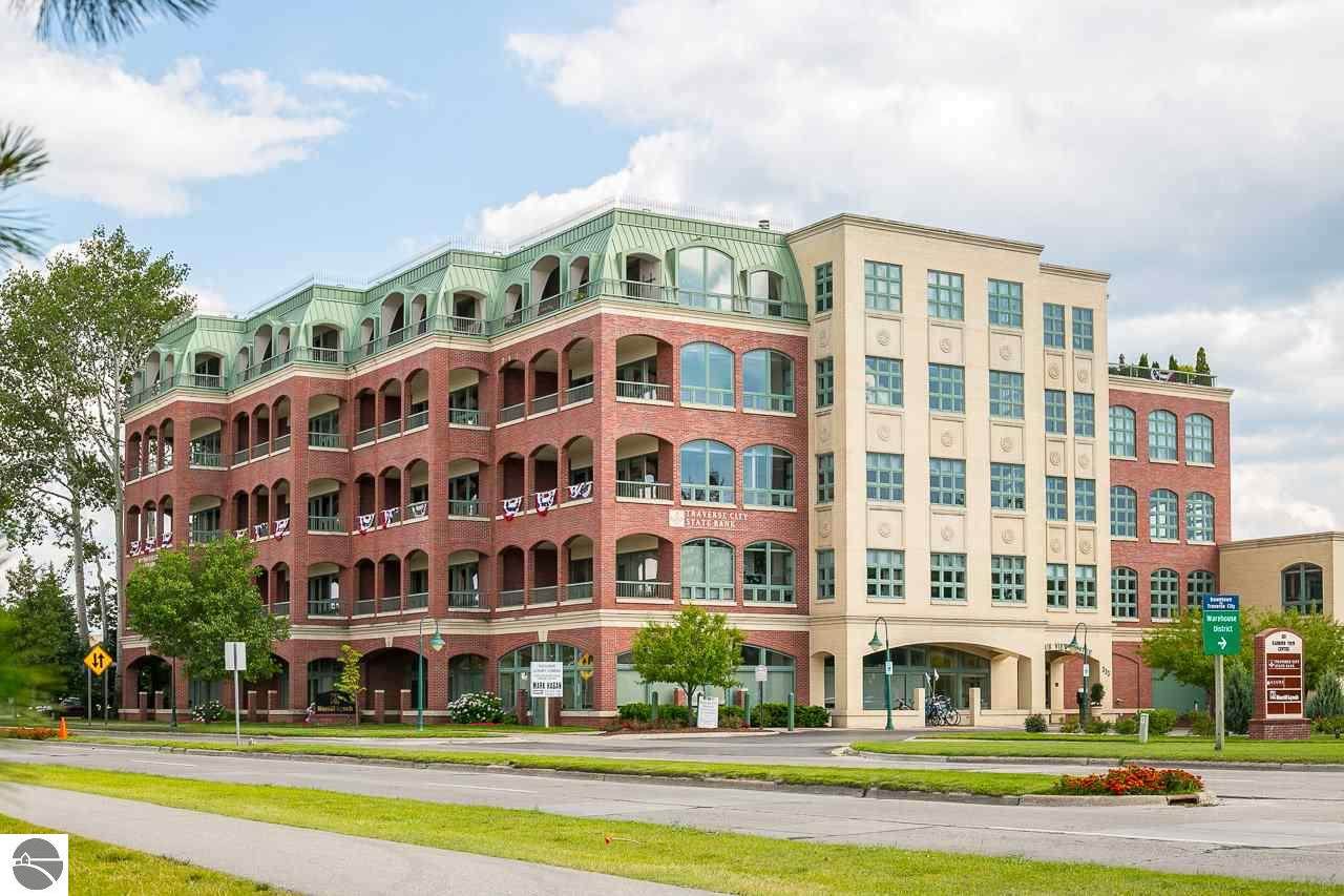 333 Grandview Parkway - Photo 1