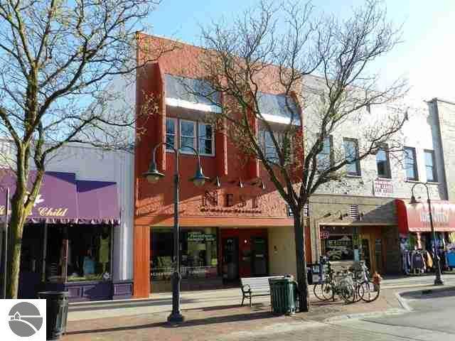 216 Front Street - Photo 1