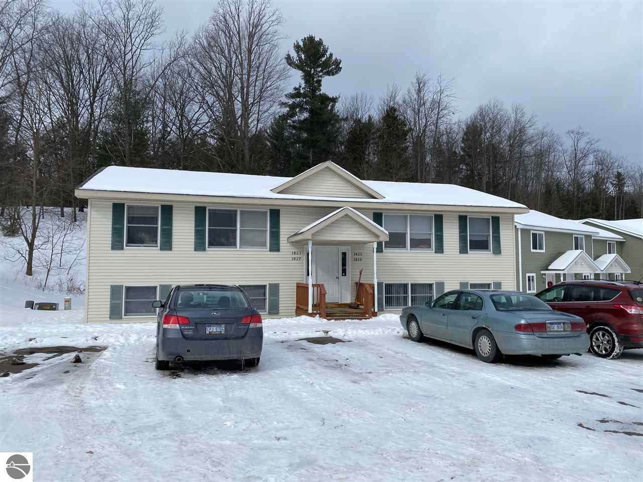 3829 Vale Drive - Photo 1