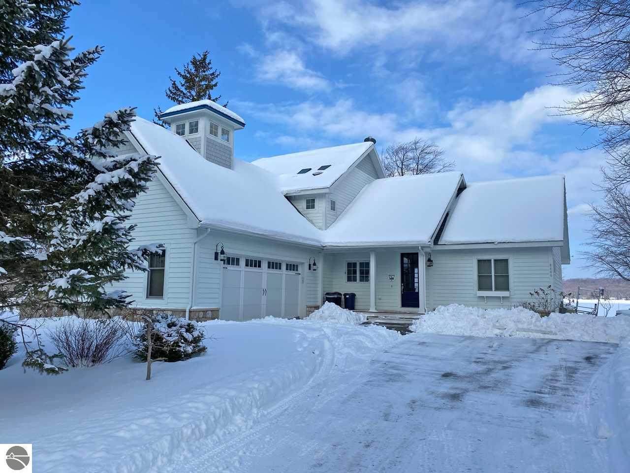 8446 Southpointe Road - Photo 1