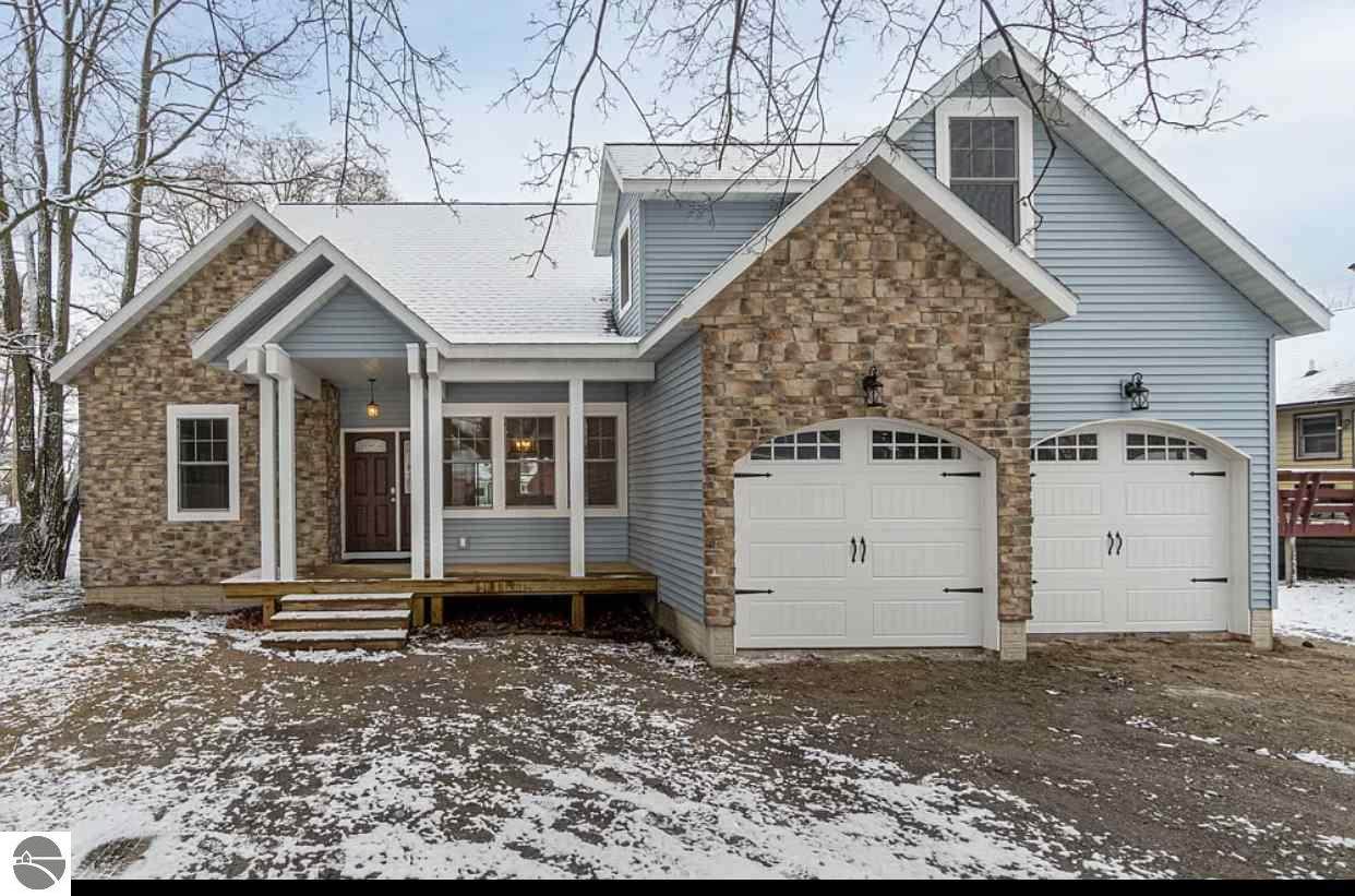 517 Cedar Street - Photo 1