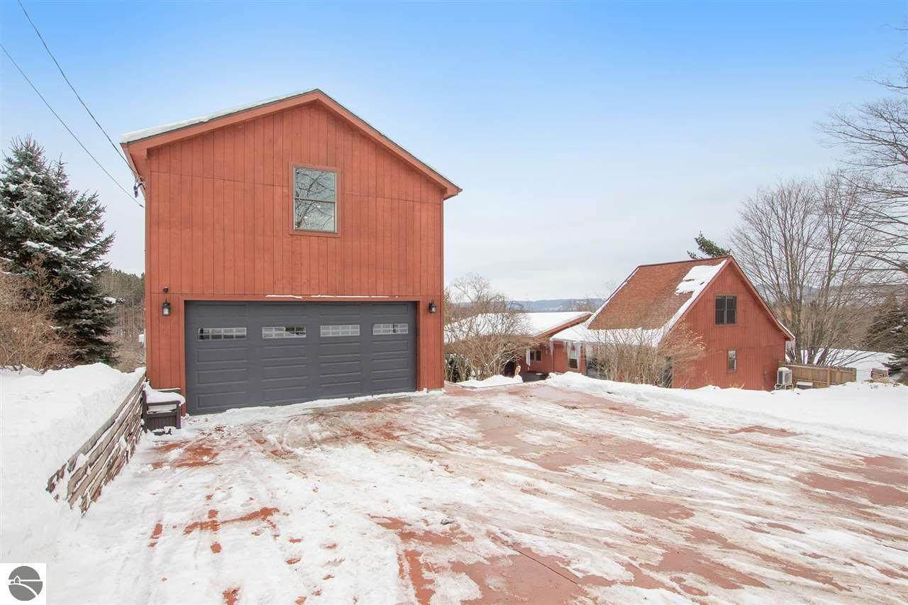 598 Corning Avenue - Photo 1