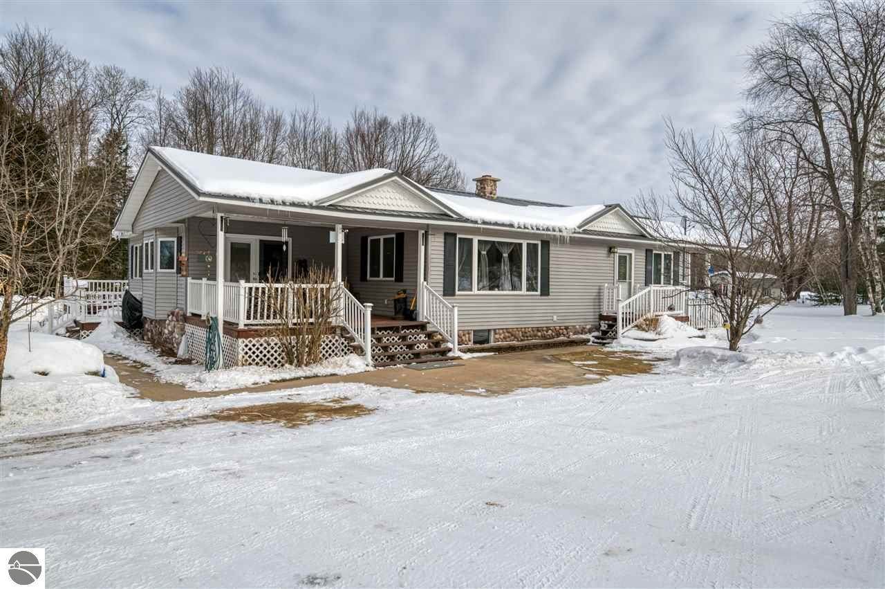 10101 Cedar Creek Road - Photo 1