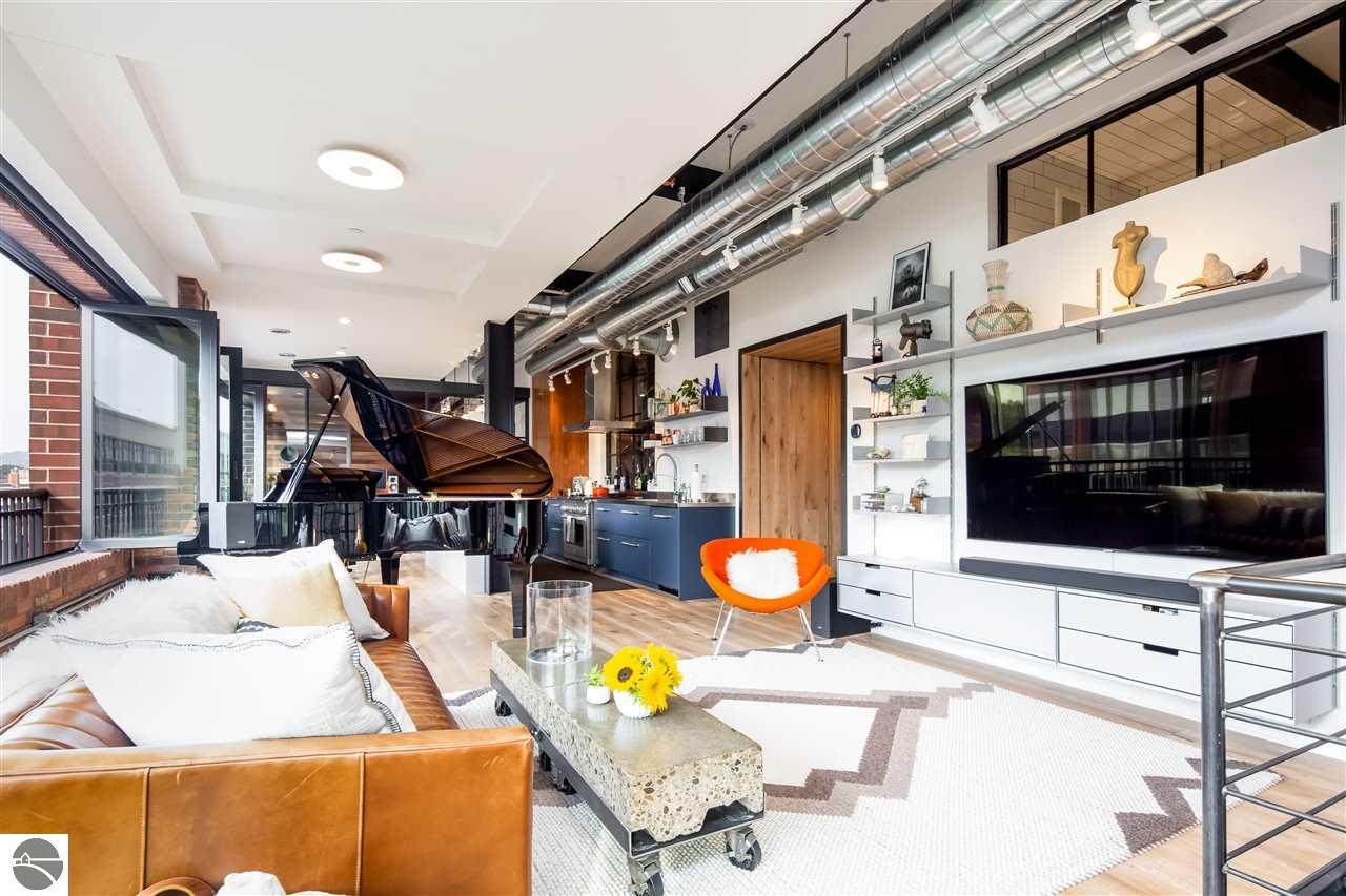 101 Park Street - Photo 1