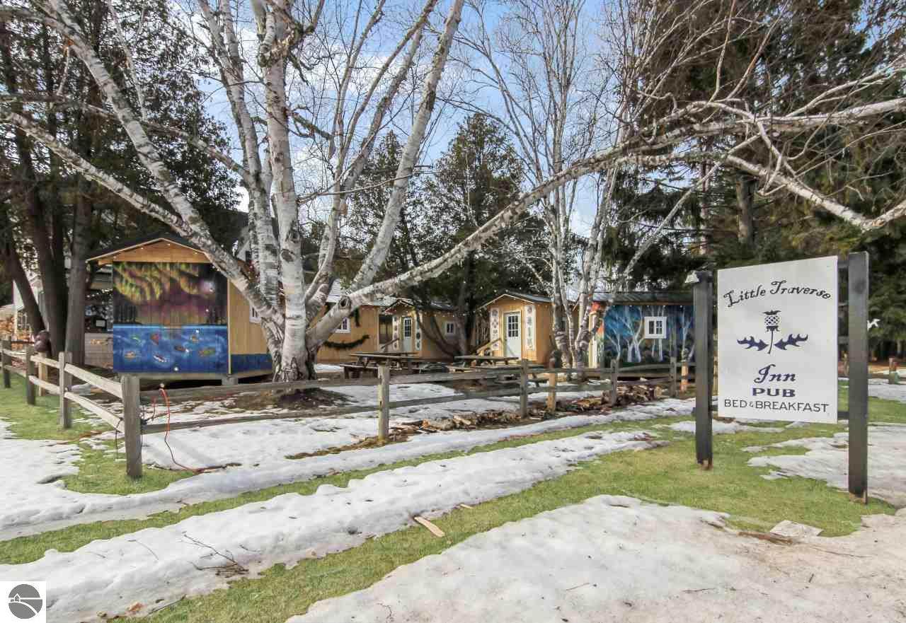149 Harbor Highway - Photo 1