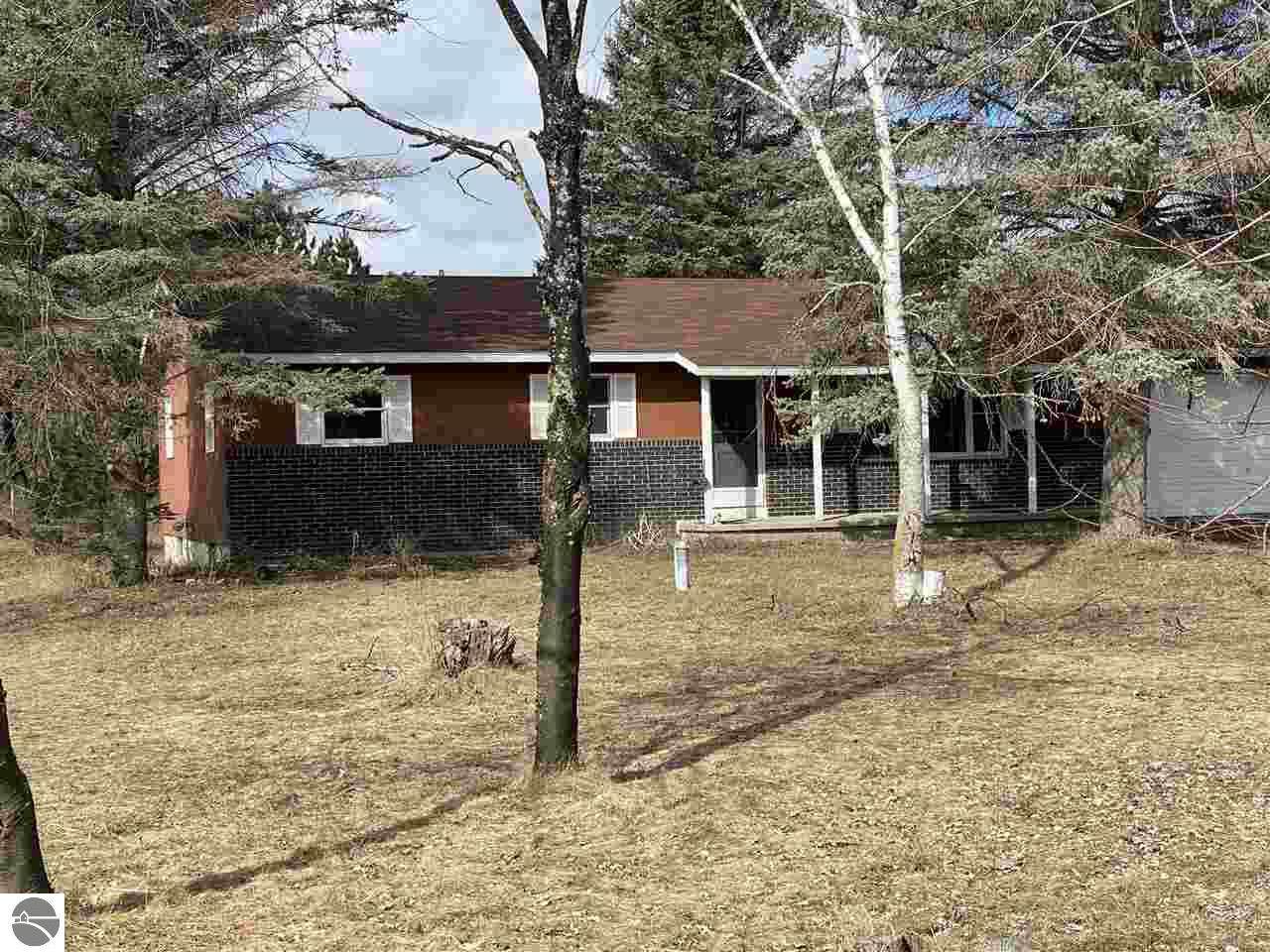 1712 Green Lawn Drive - Photo 1