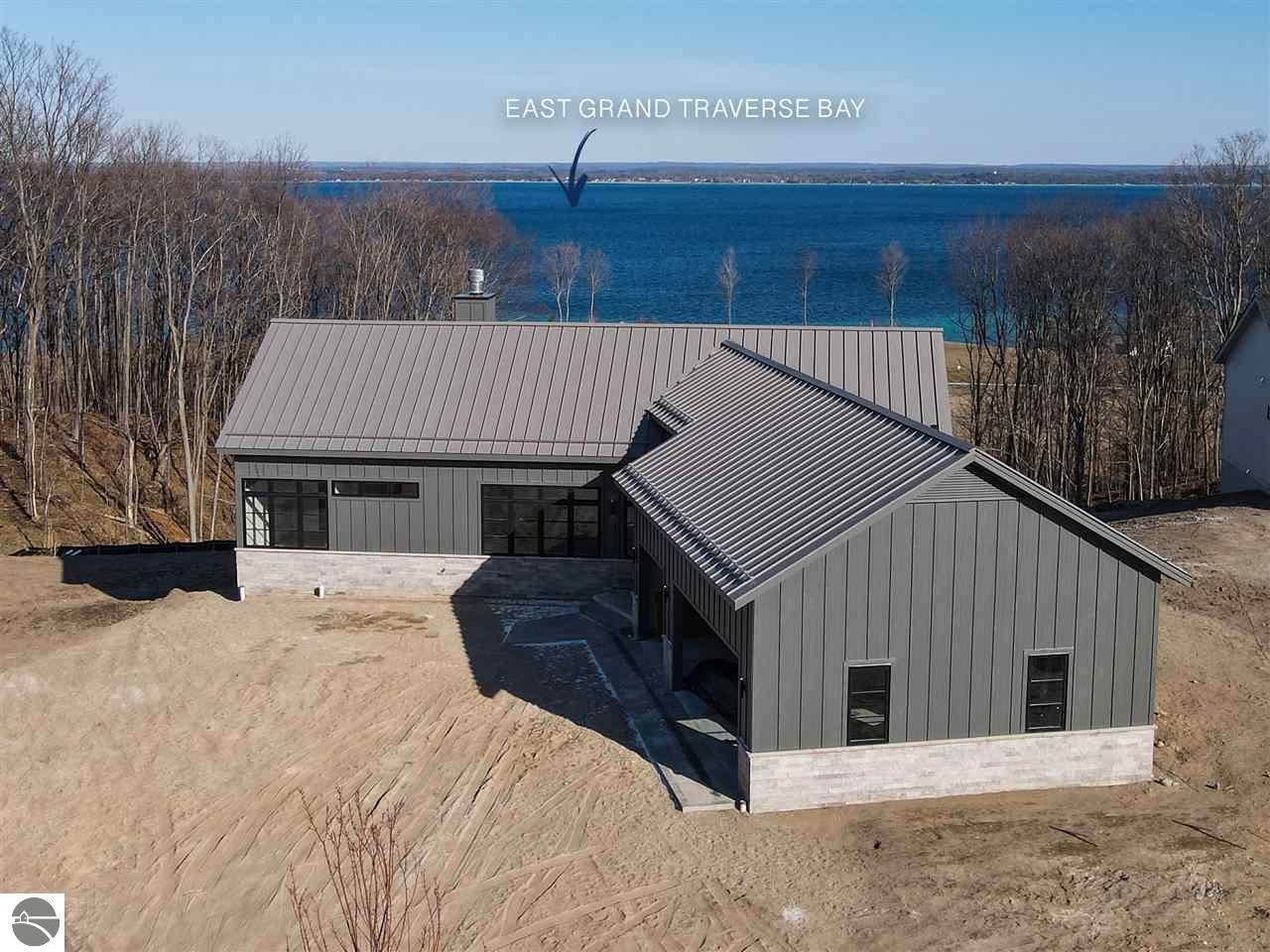 15919 Waters Edge Drive - Photo 1