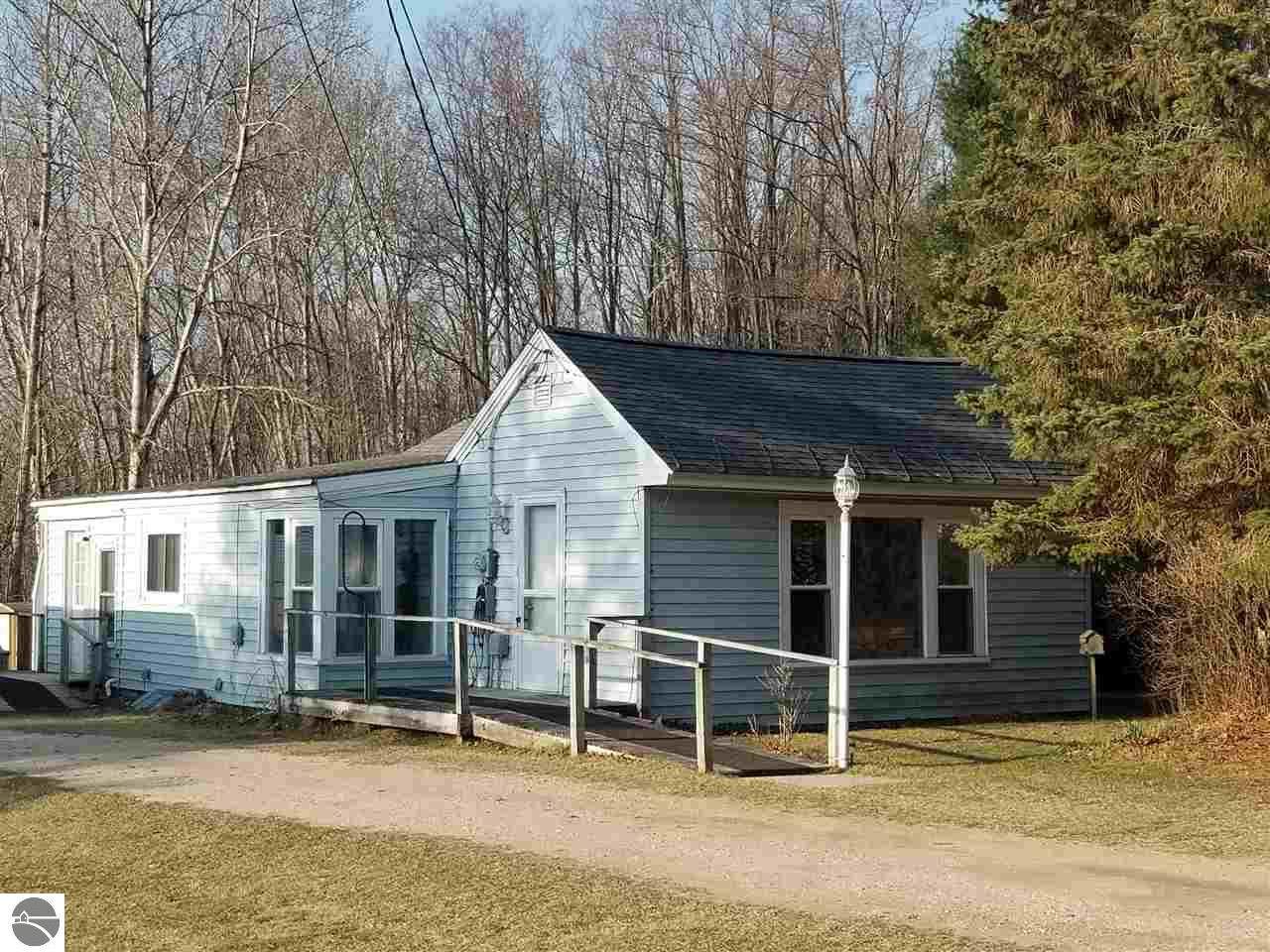 932 Elm Street - Photo 1