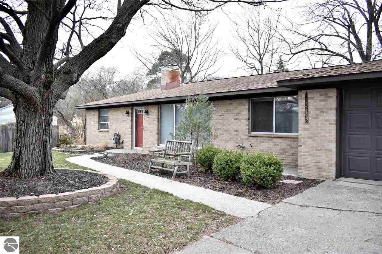 3142 Wilfred Avenue Ne - Photo 1
