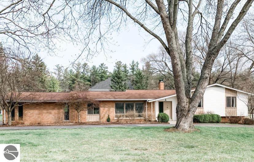 5739 Kennebunk Drive - Photo 1