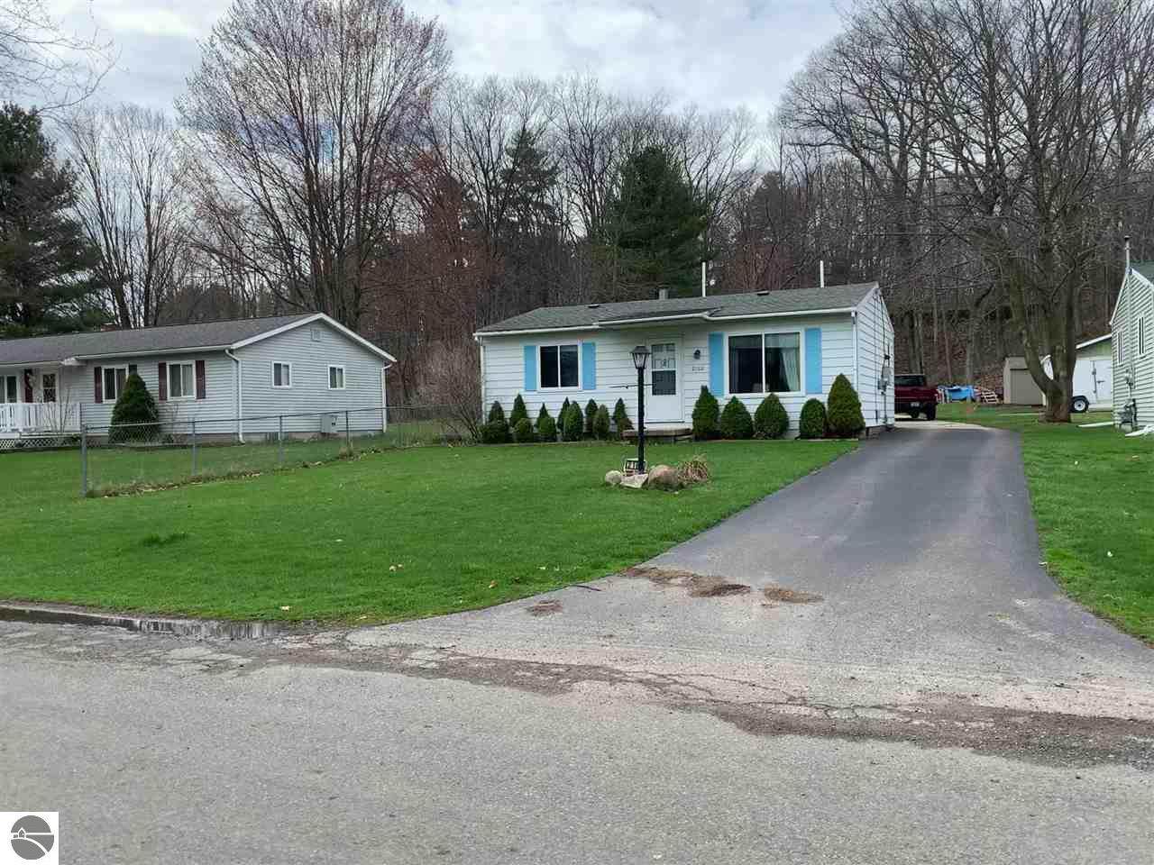 2160 Douglas Drive - Photo 1
