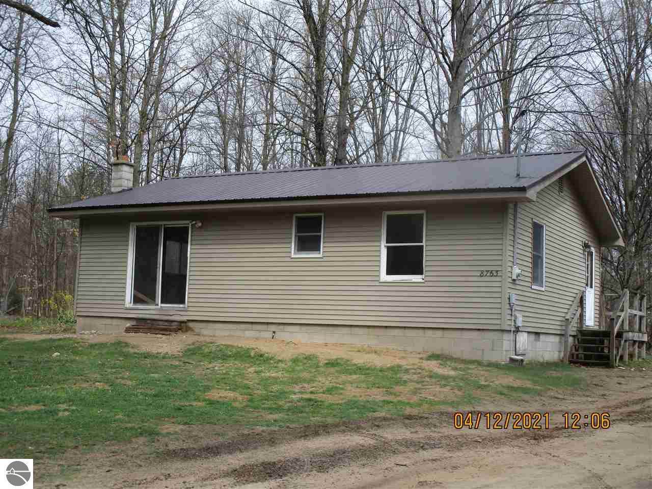 8763 County Road 612 - Photo 1