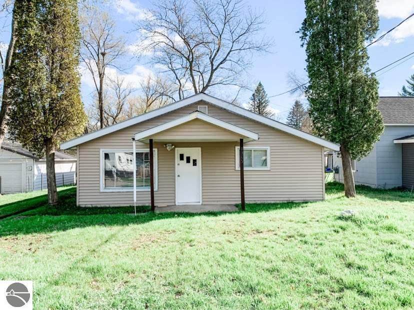 1305 Harold Street - Photo 1