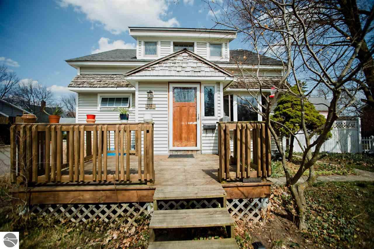 812 Randolph Street - Photo 1