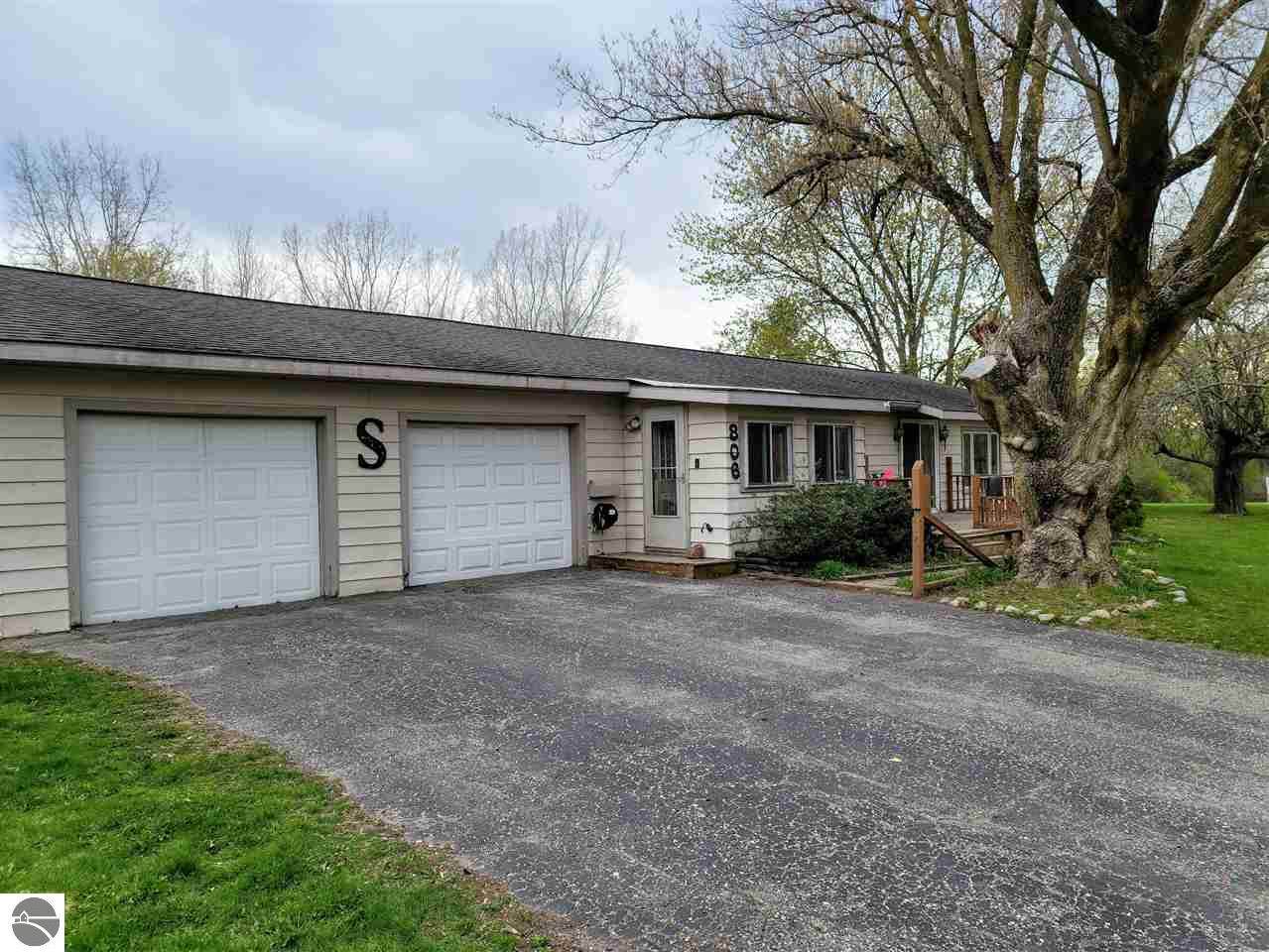 806 Hampton Street - Photo 1