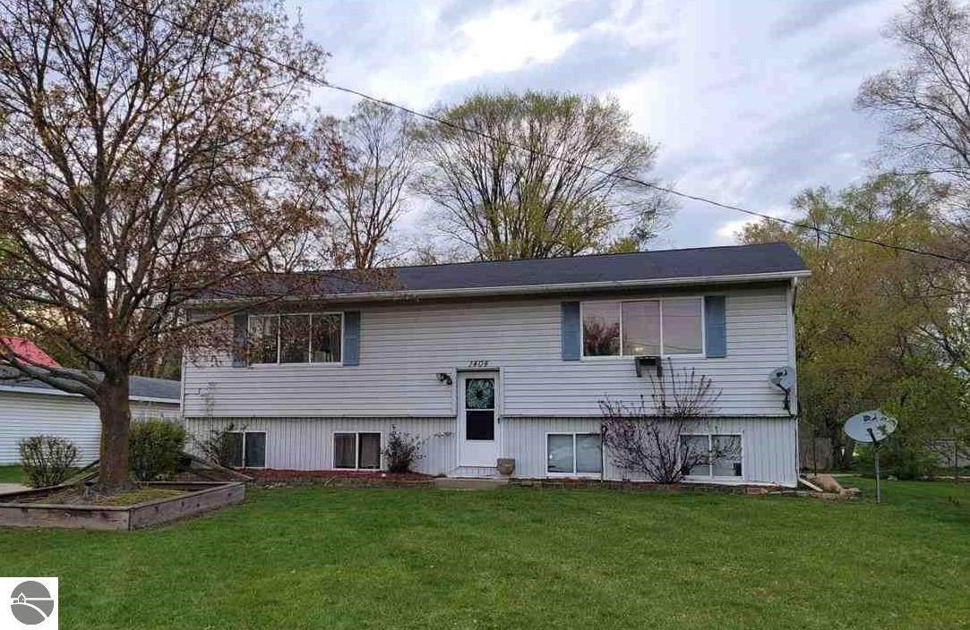 1404 Burch Street - Photo 1