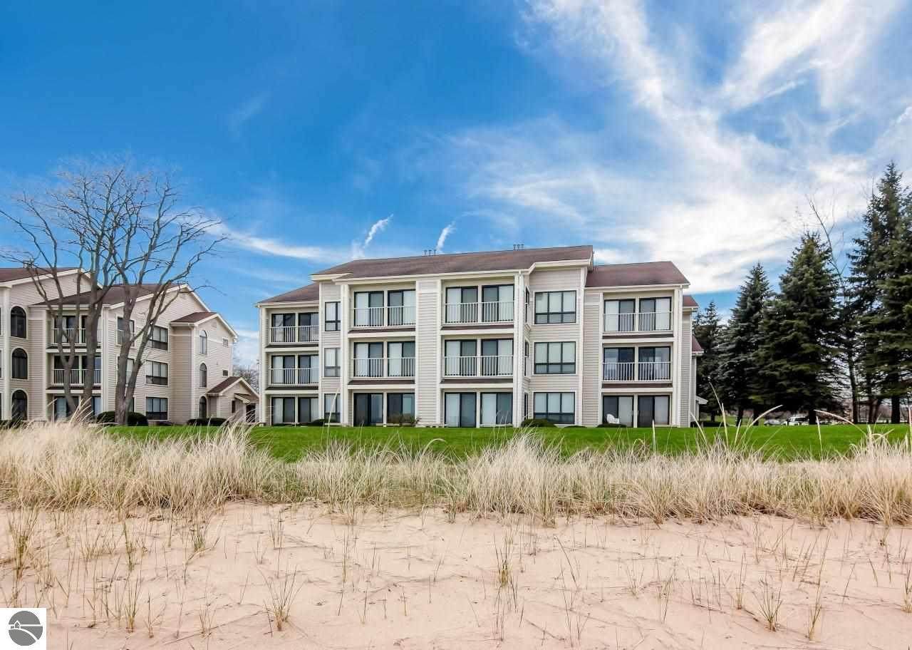 9206 Bayshore Drive - Photo 1
