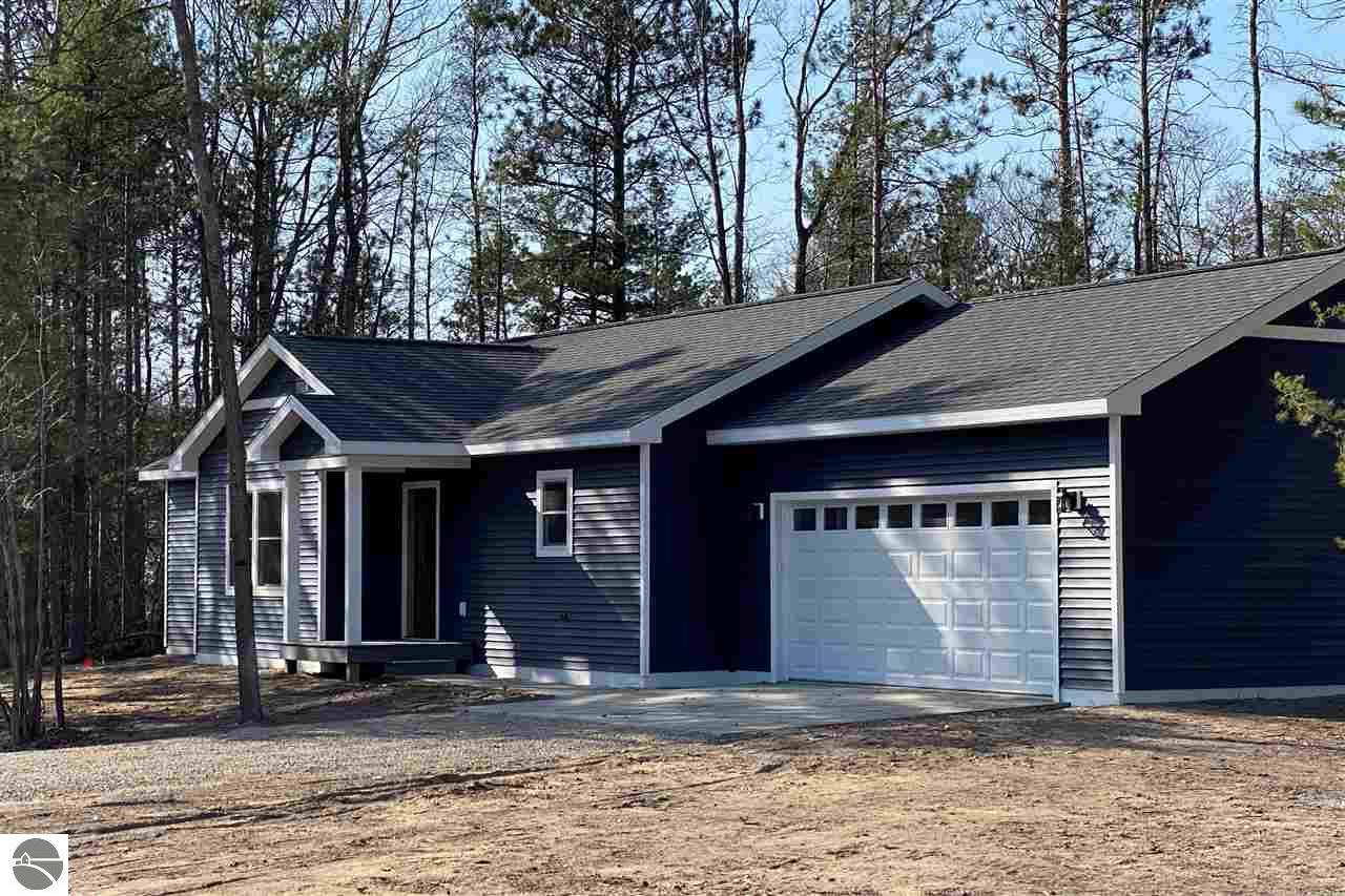 1991 Bunker Drive Ne - Photo 1