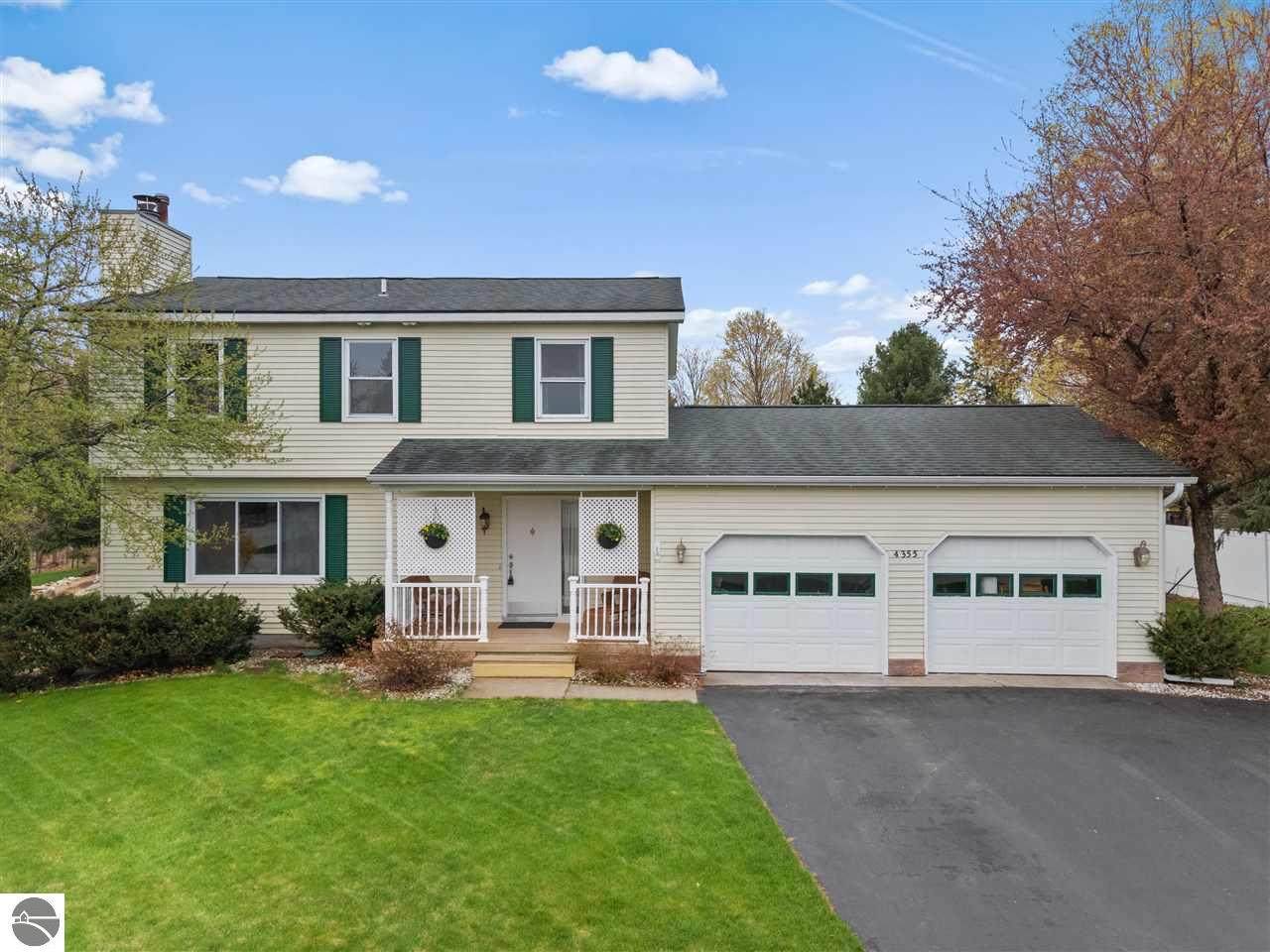 4355 Carlson Drive - Photo 1