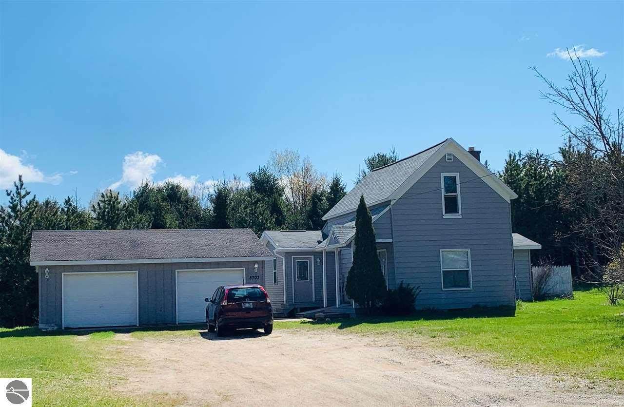 8703 45 Road - Photo 1