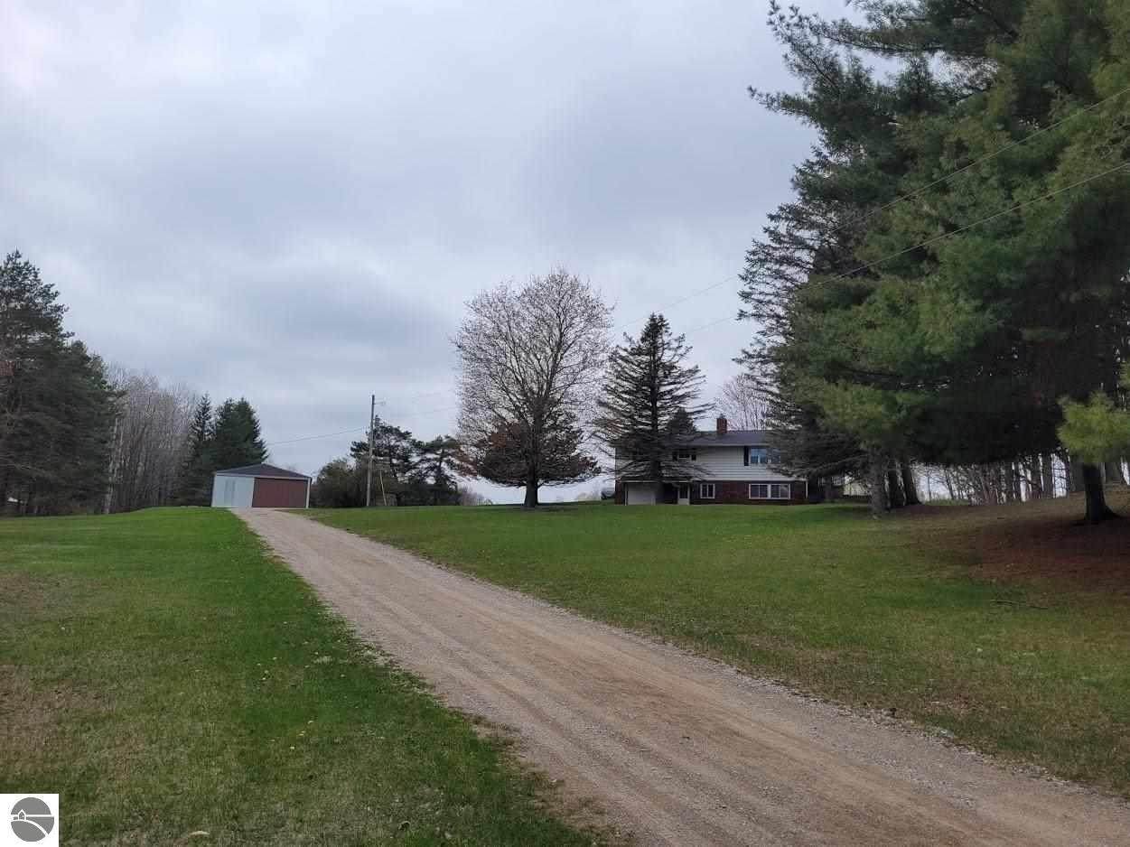 17527 110th Avenue - Photo 1